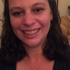 Meet your Posher, Monique